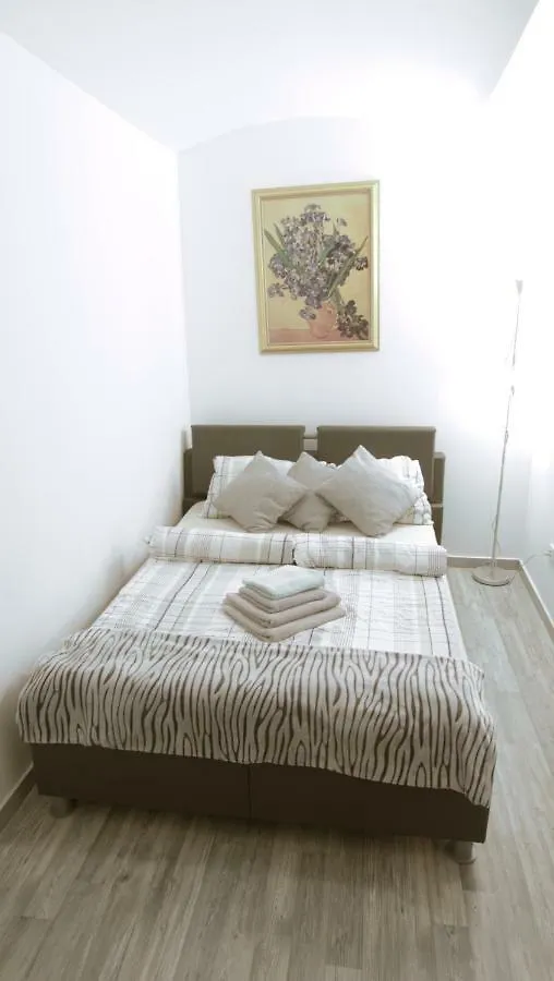 Mickey Mouse Apartment Vienna